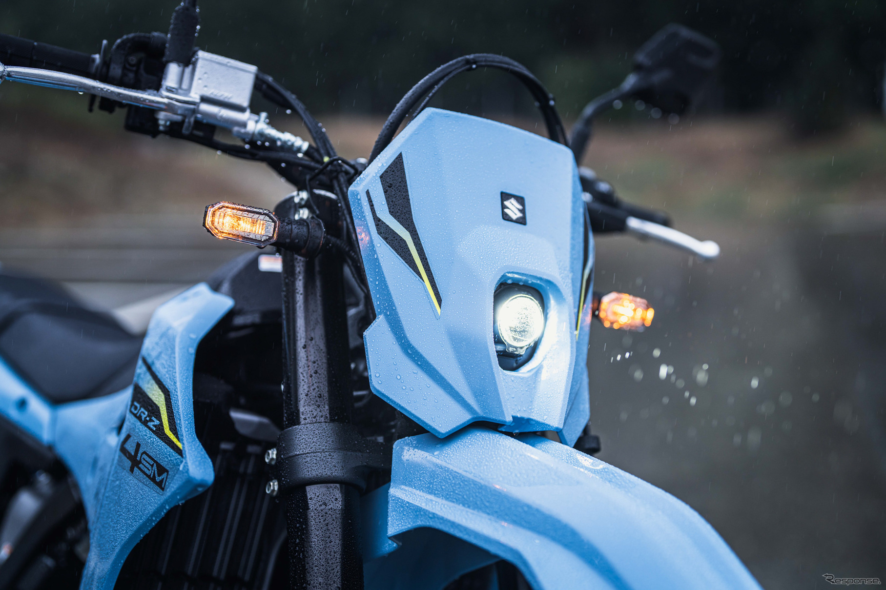 スズキ DR-Z4SM
