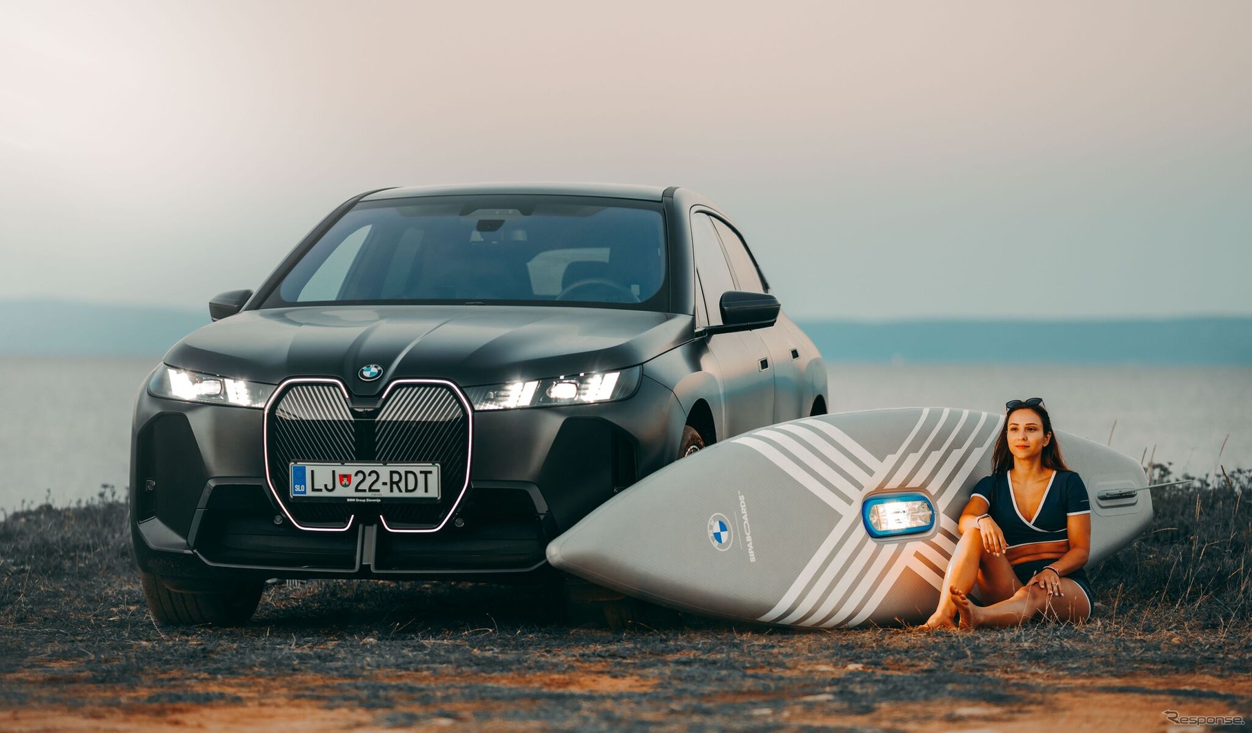 電動スタンドアップパドルボード「BMW x SipaBoards」