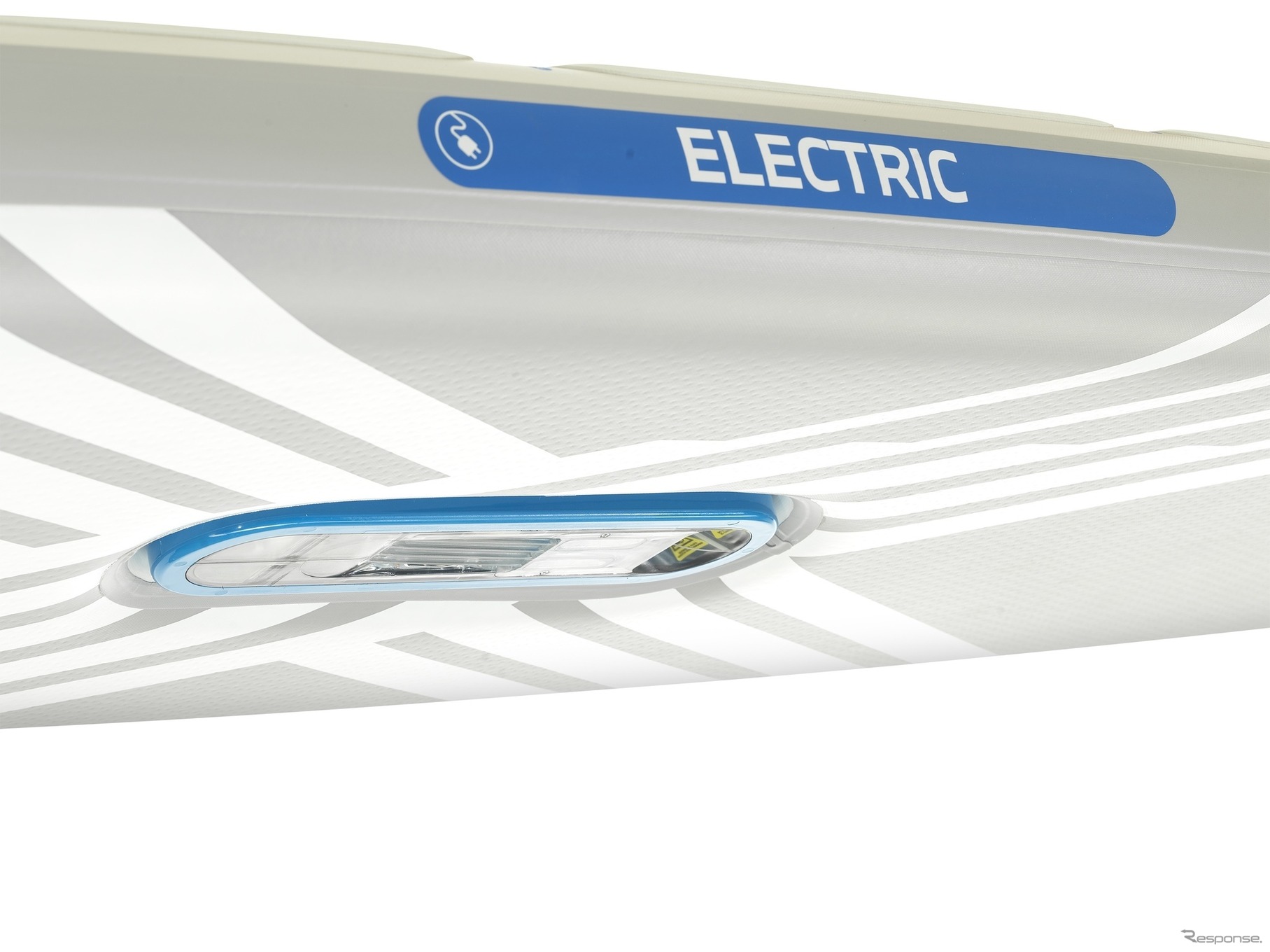 電動スタンドアップパドルボード「BMW x SipaBoards」