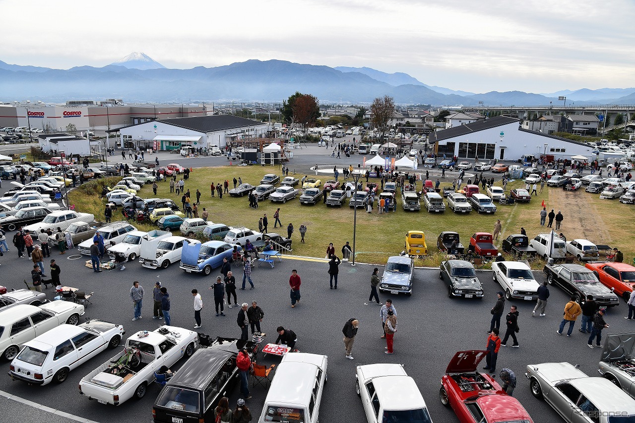 クラシックカーミーティング・イン山梨南アルプス