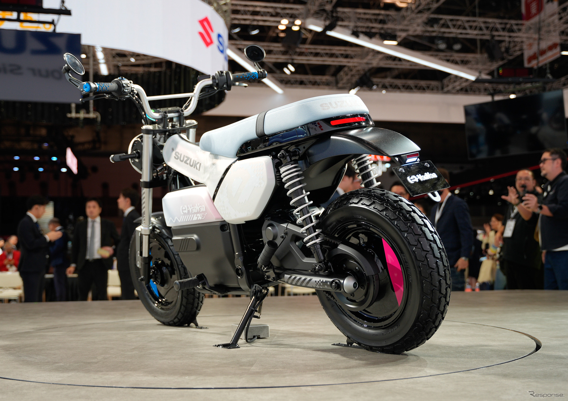 スズキ e-VanVan（ジャパンモビリティショー2025）