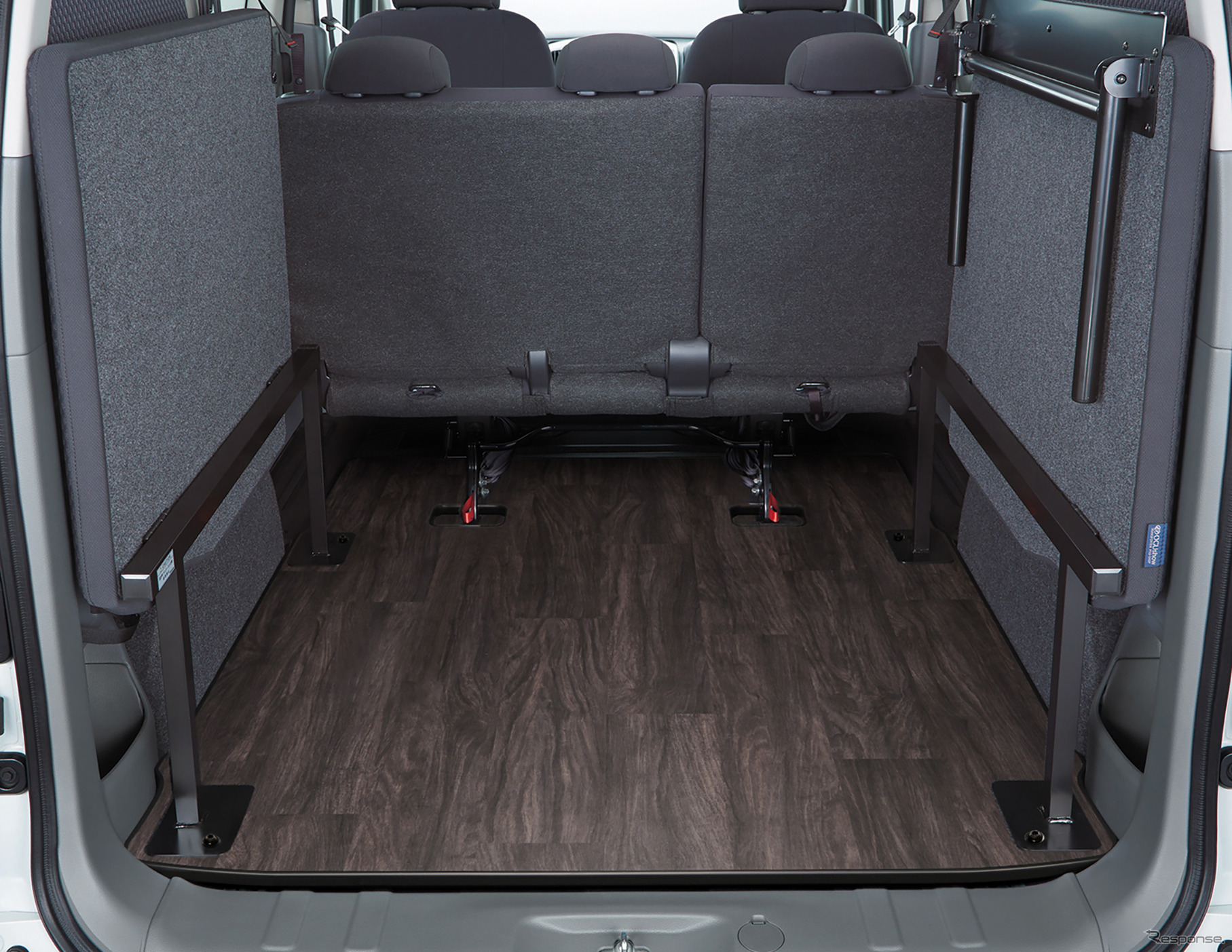 日産NV200バネット マルチベッド