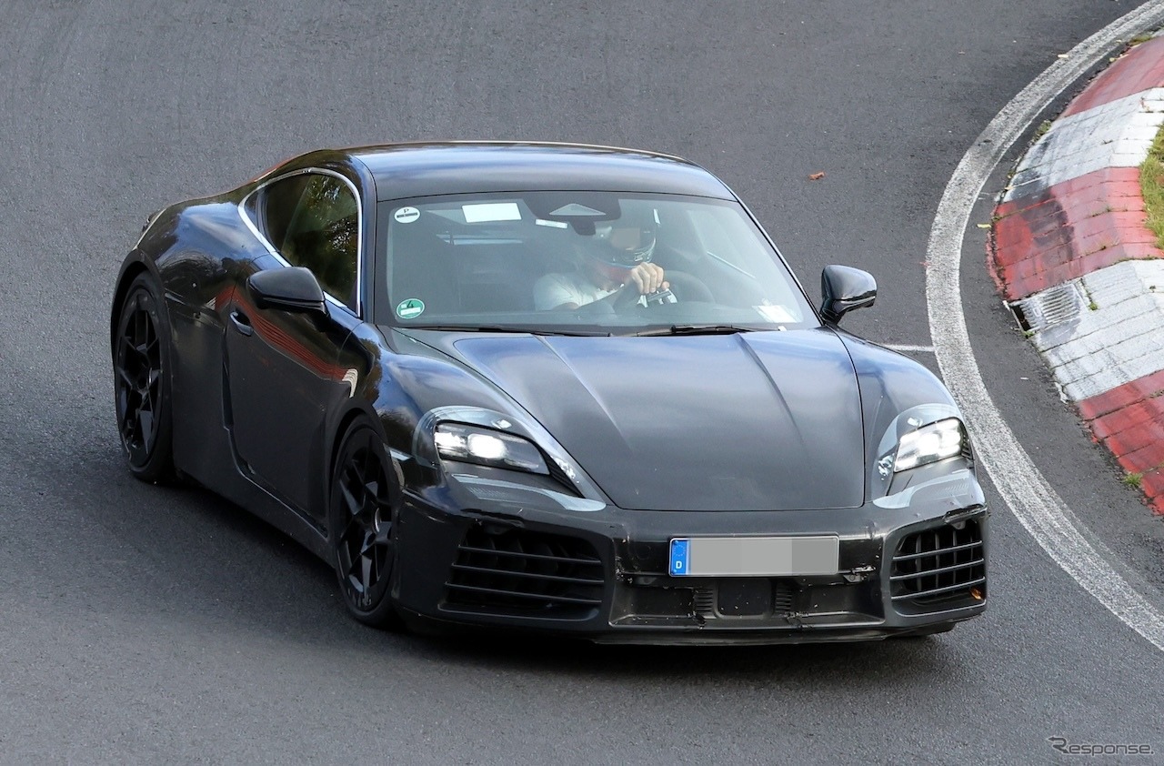 ポルシェ 718ケイマンEV 新型プロトタイプ　スクープ写真