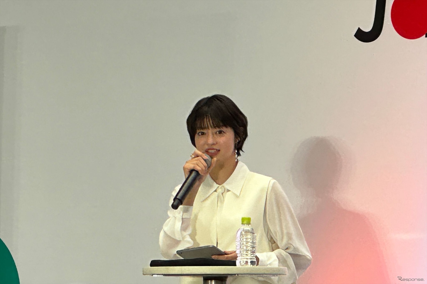 俳優 小林涼子氏