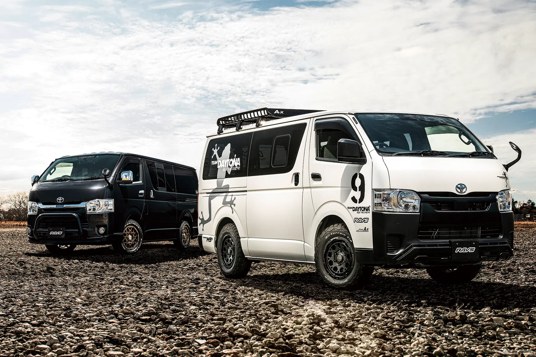 ハイエースに本当に合うホイールはこれだ！ レイズ チームデイトナ最新適合サイズと推しデザインを一気見せ