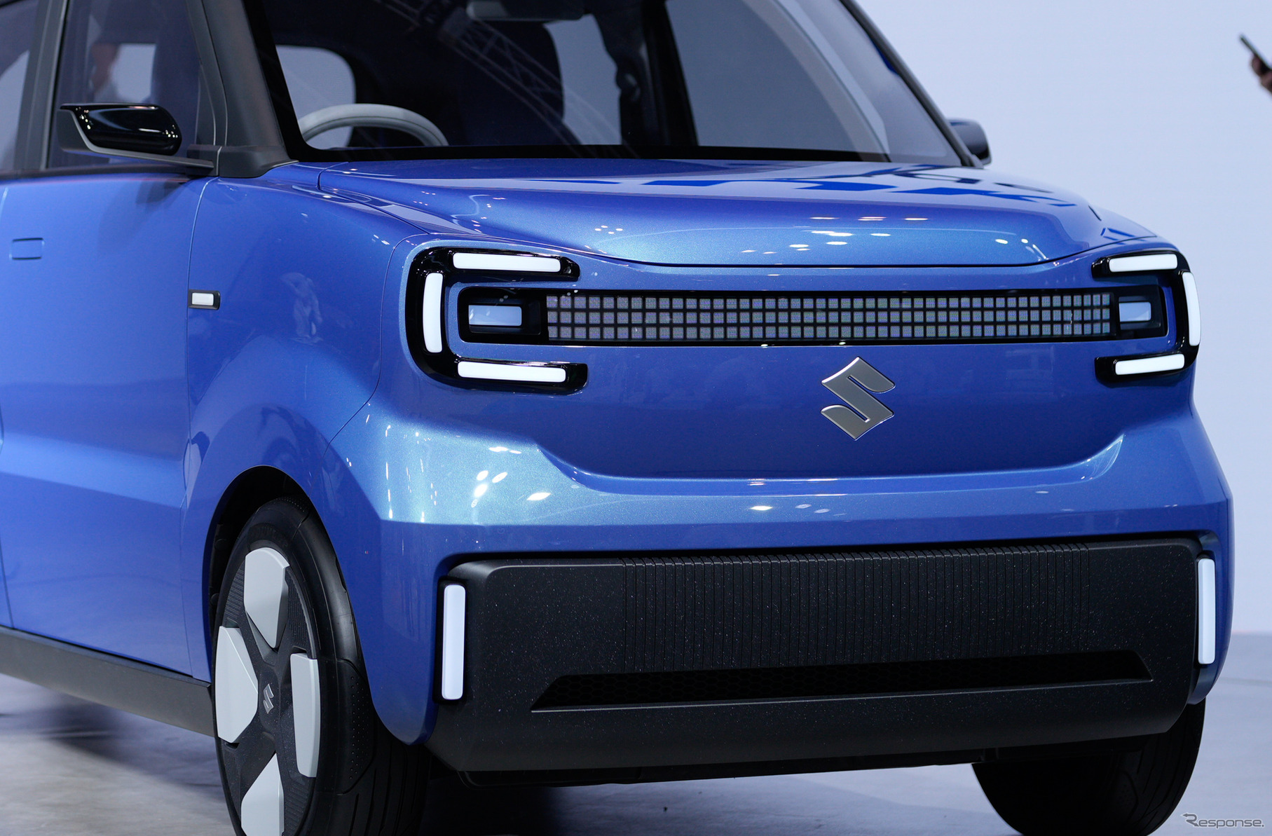 スズキ Vision e-Sky（ジャパンモビリティショー2025）