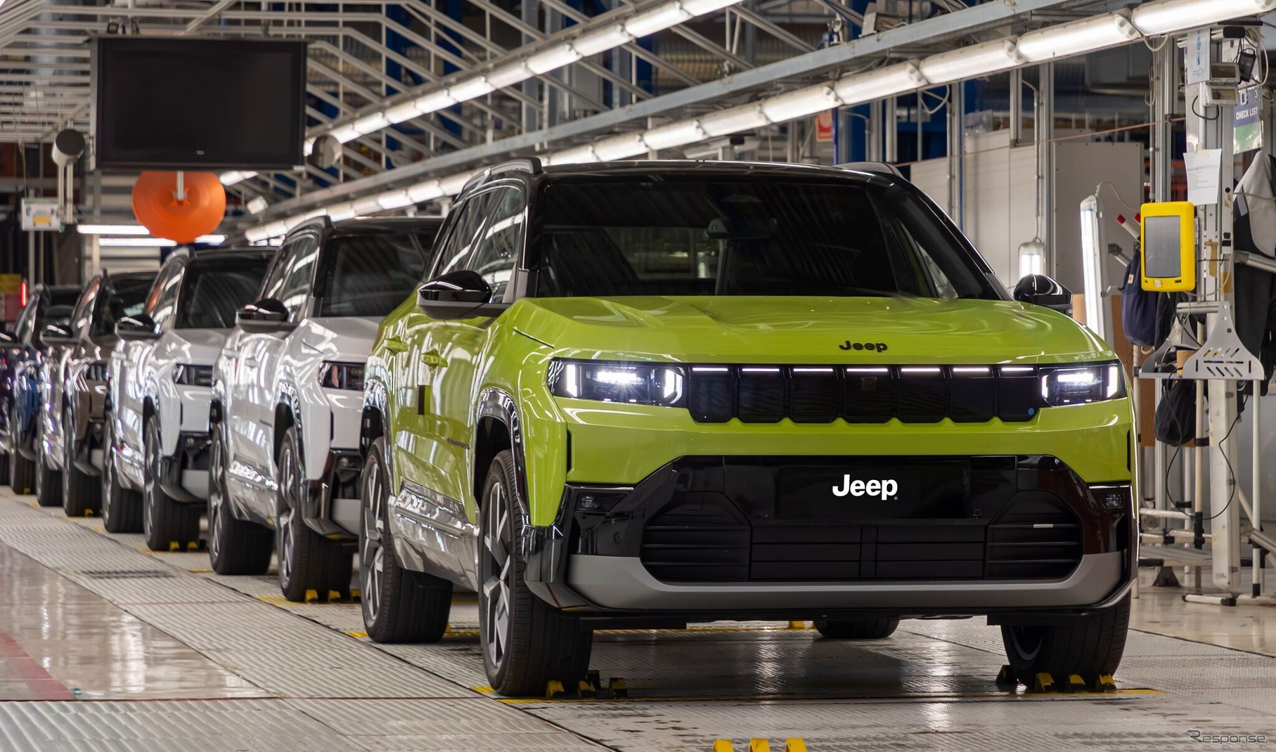 ジープ『コンパス』新型の生産をイタリアのステランティス工場で開始