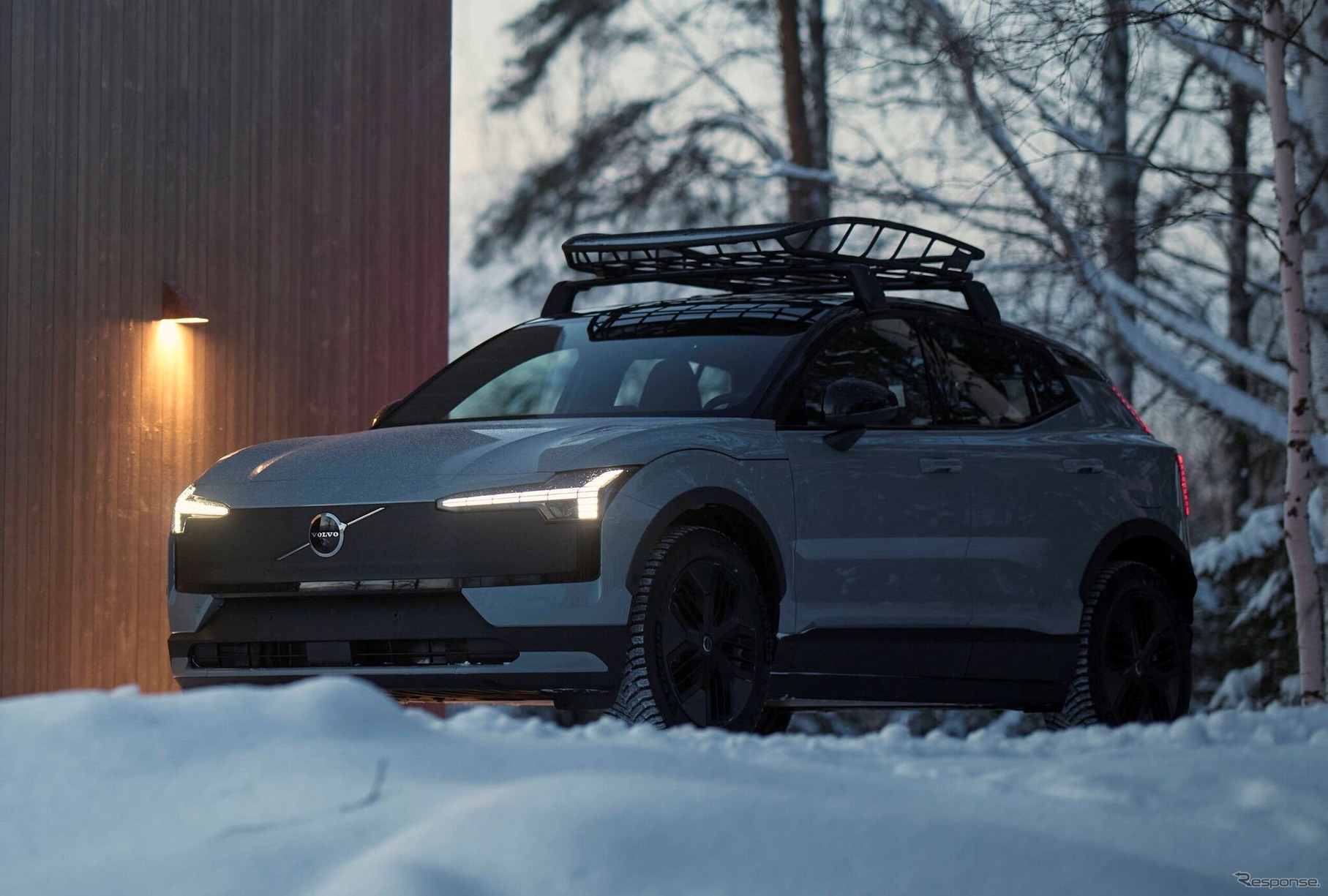 ボルボ EX30クロスカントリー