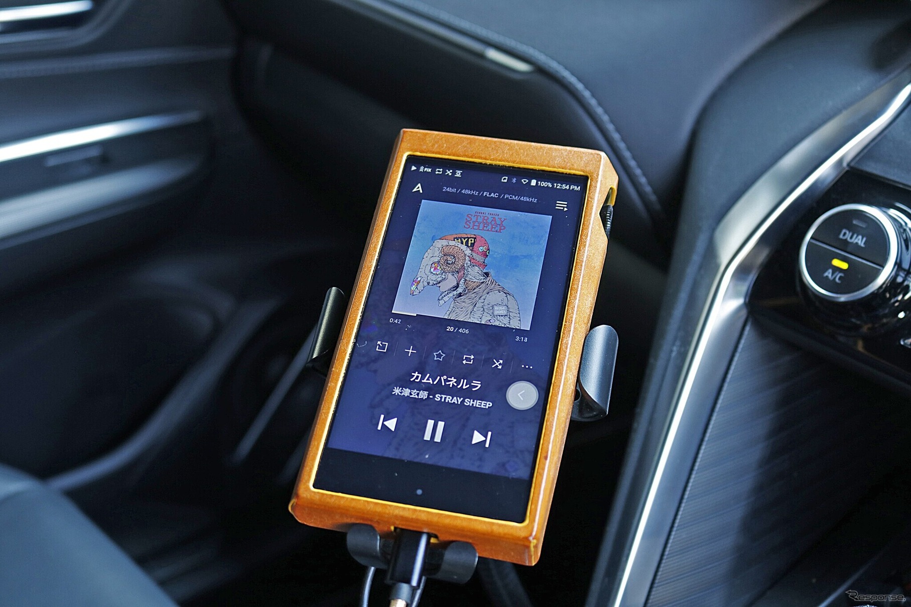 音楽プレイヤーに用いるのは高音質DAPとして定評のあるアステル＆ケルンのSP2000T。