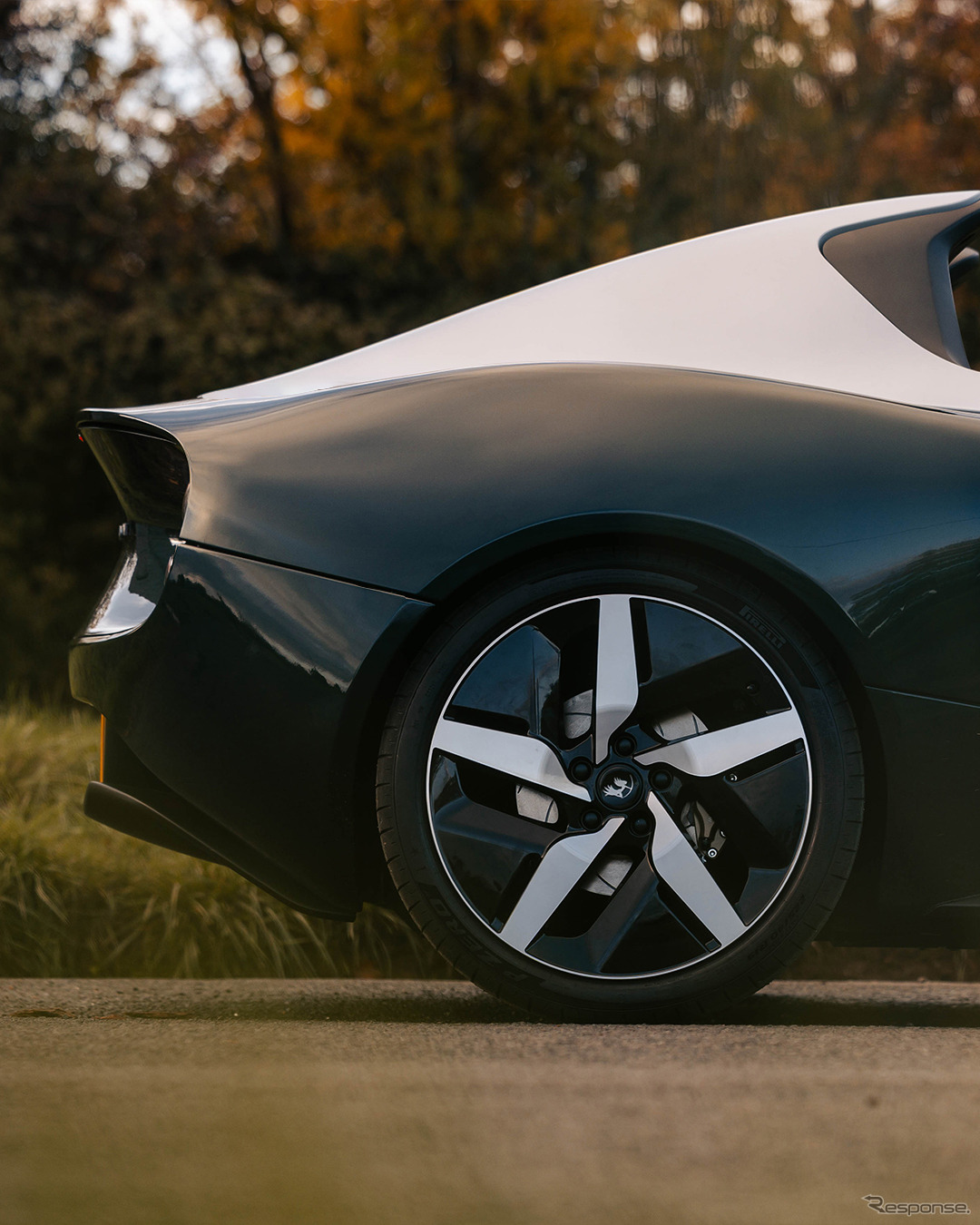 英ロングボウ（Longbow）の軽量スポーツEV『スピードスター』