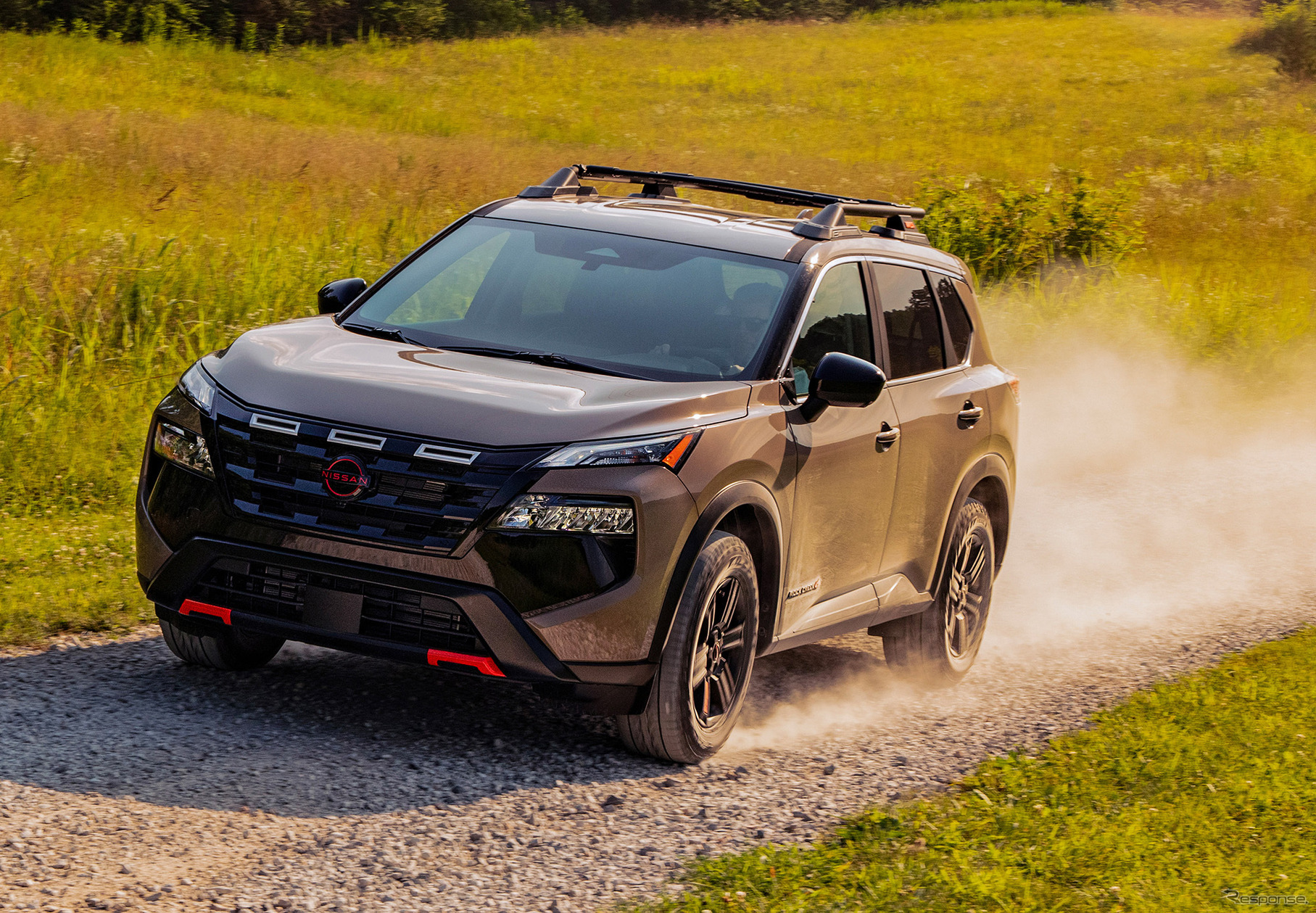 日産 ローグ 2026年モデルのロッククリーク エディション