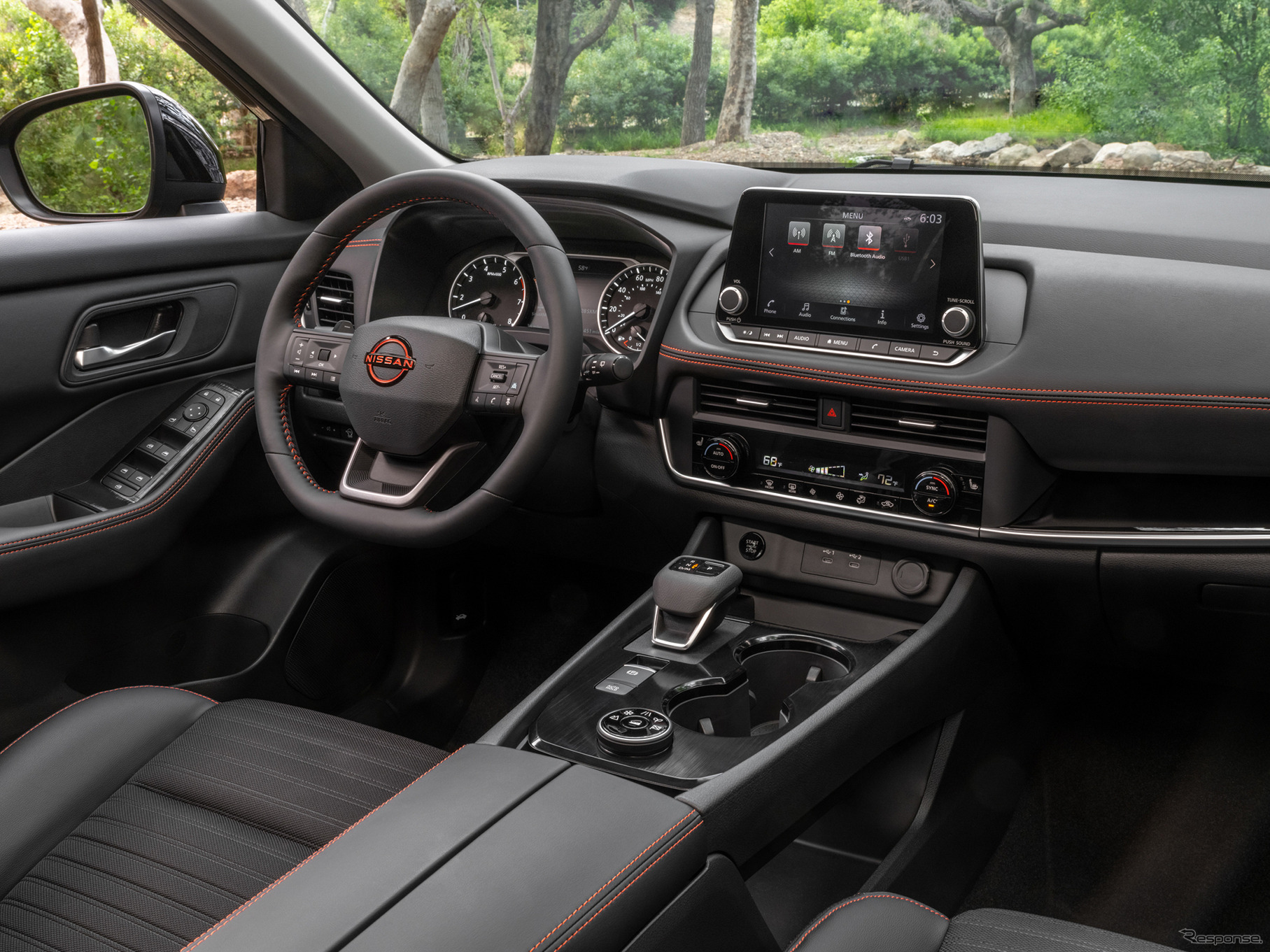 日産 ローグ 2026年モデルのロッククリーク エディション