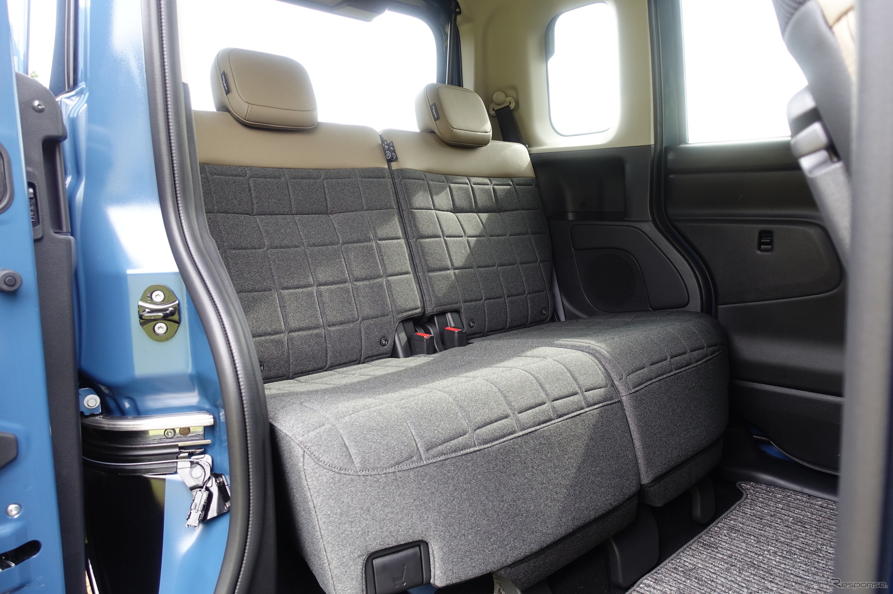 三菱 デリカミニ 新型