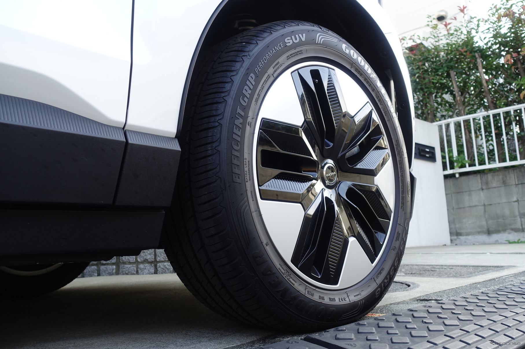 ボルボ EX30 Plus Single Motor