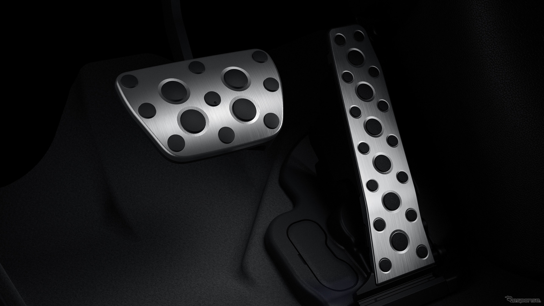 トヨタ『クラウンエステート』の『クラウン』誕生70周年を記念した特別仕様車