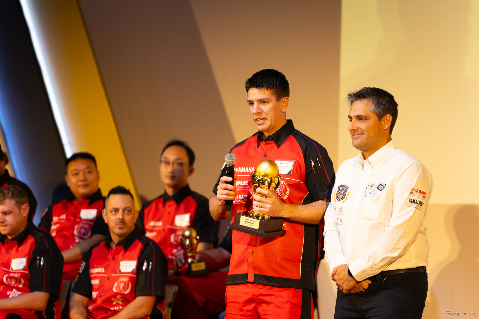 コミュータークラスのチャンピオン、アルゼンチンのファン・クルス・ルナド・ロチャ選手