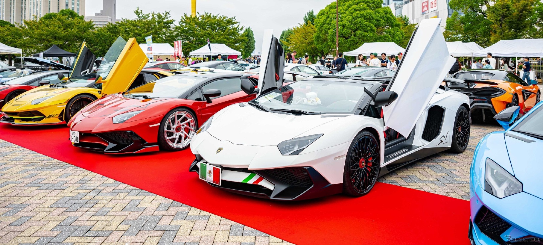 インテックス大阪に世界のスーパーカーが大集合