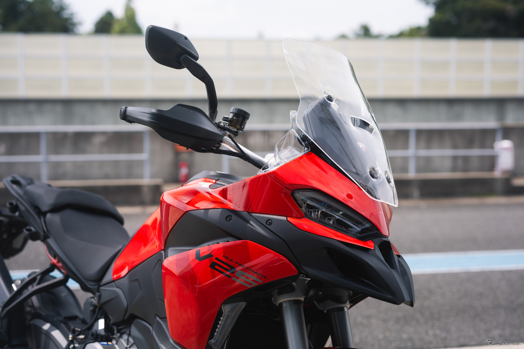 ドゥカティ ムルティストラーダV2S