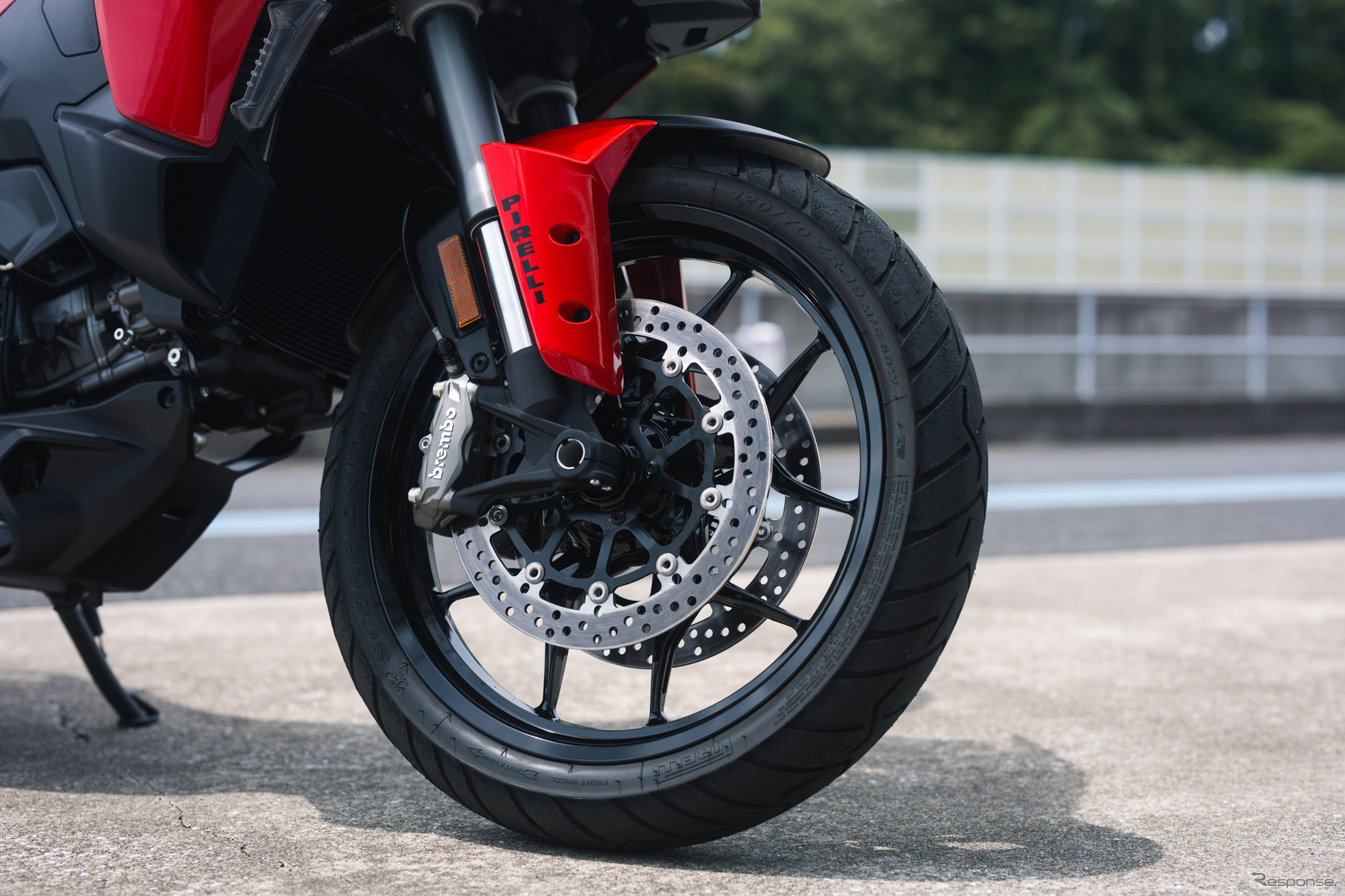 ドゥカティ ムルティストラーダV2S