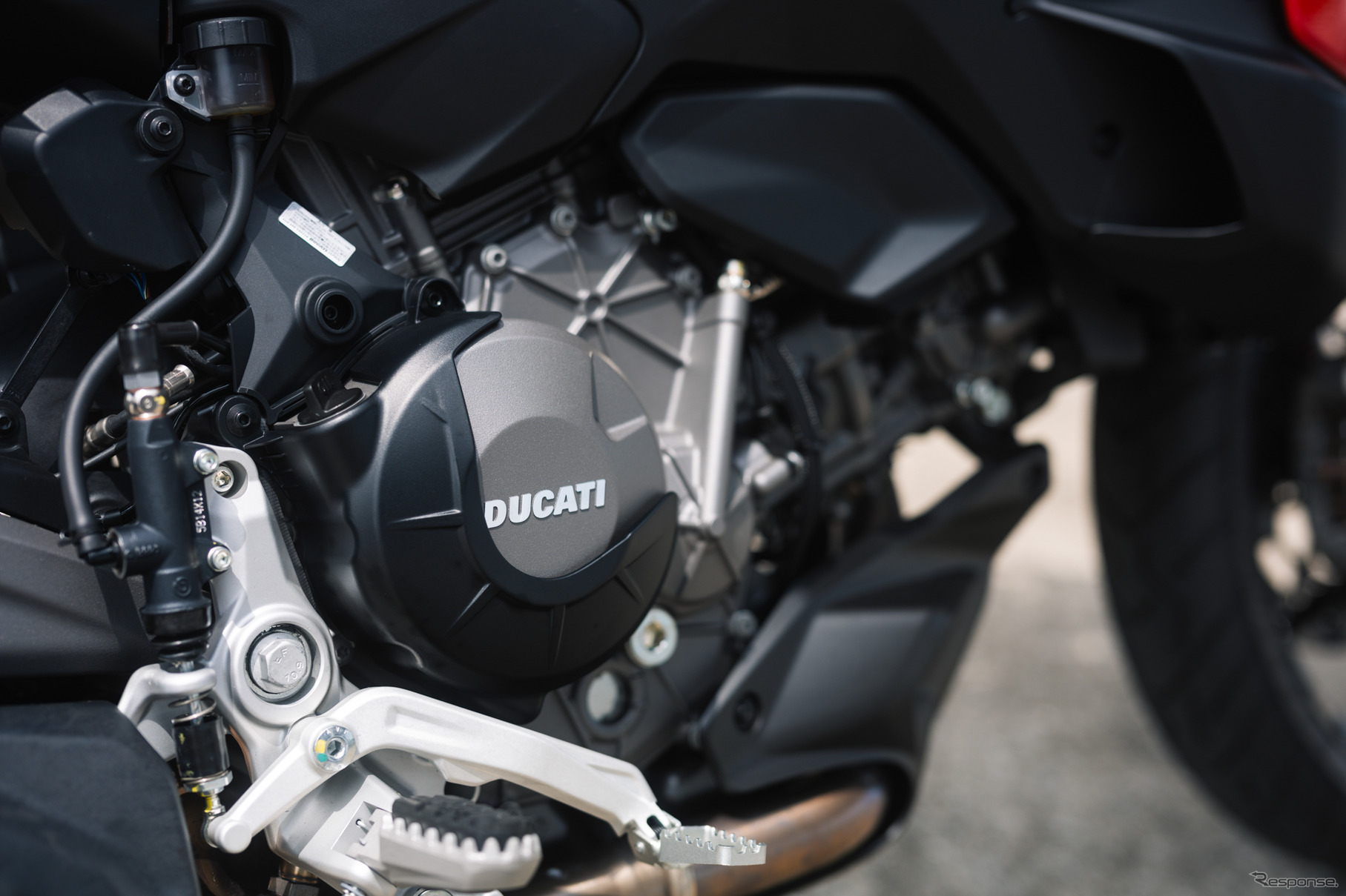 ドゥカティ ムルティストラーダV2S