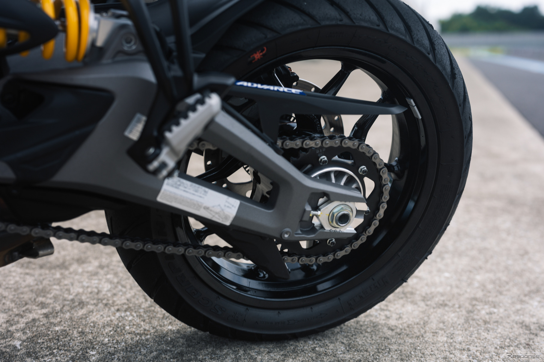 ドゥカティ ムルティストラーダV2S