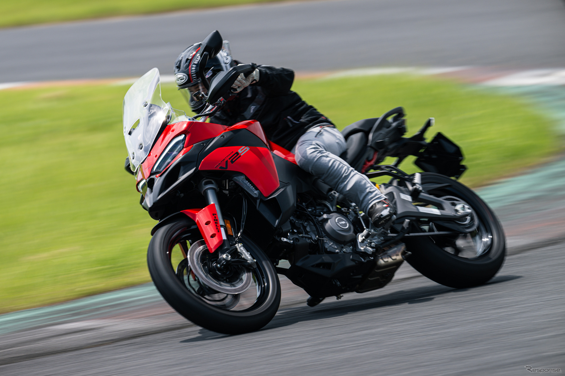 ドゥカティ ムルティストラーダV2S