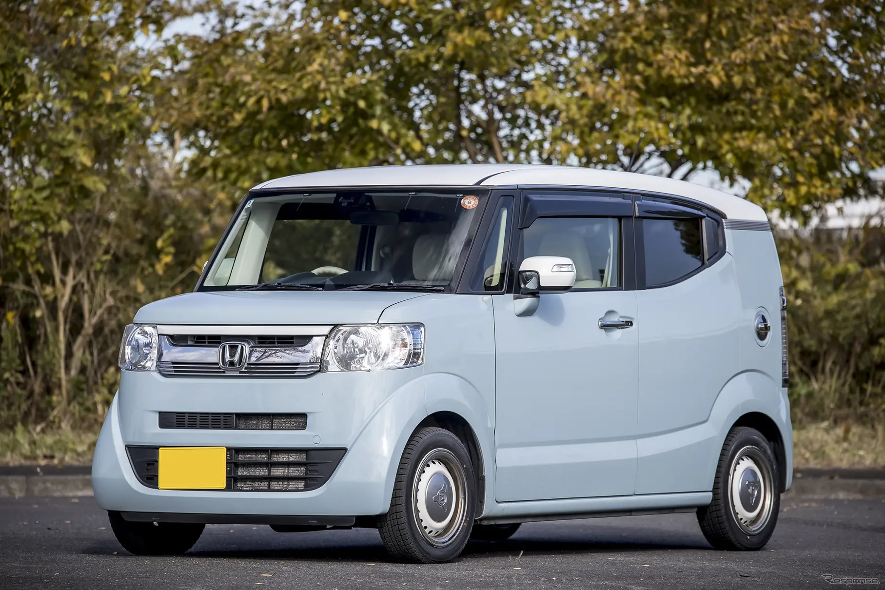 家族クルマとして活躍しているホンダ N-BOXスラッシュ