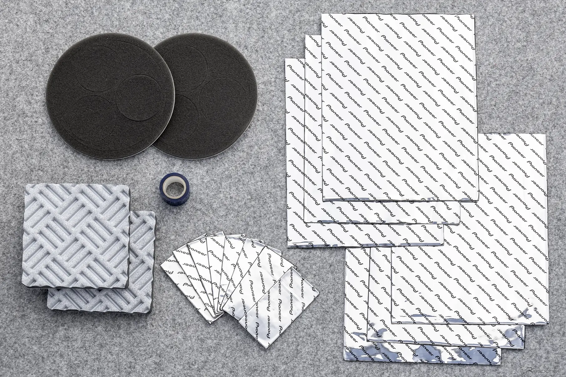 音質向上パッケージにはドア環境を整えるための部材が揃っている