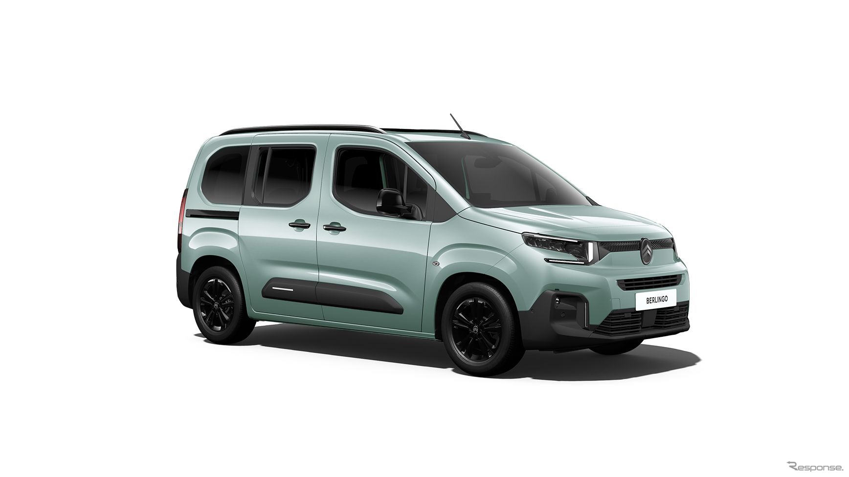 シトロエン・ベルランゴの特別色「アクア グリーン」（5人乗り）