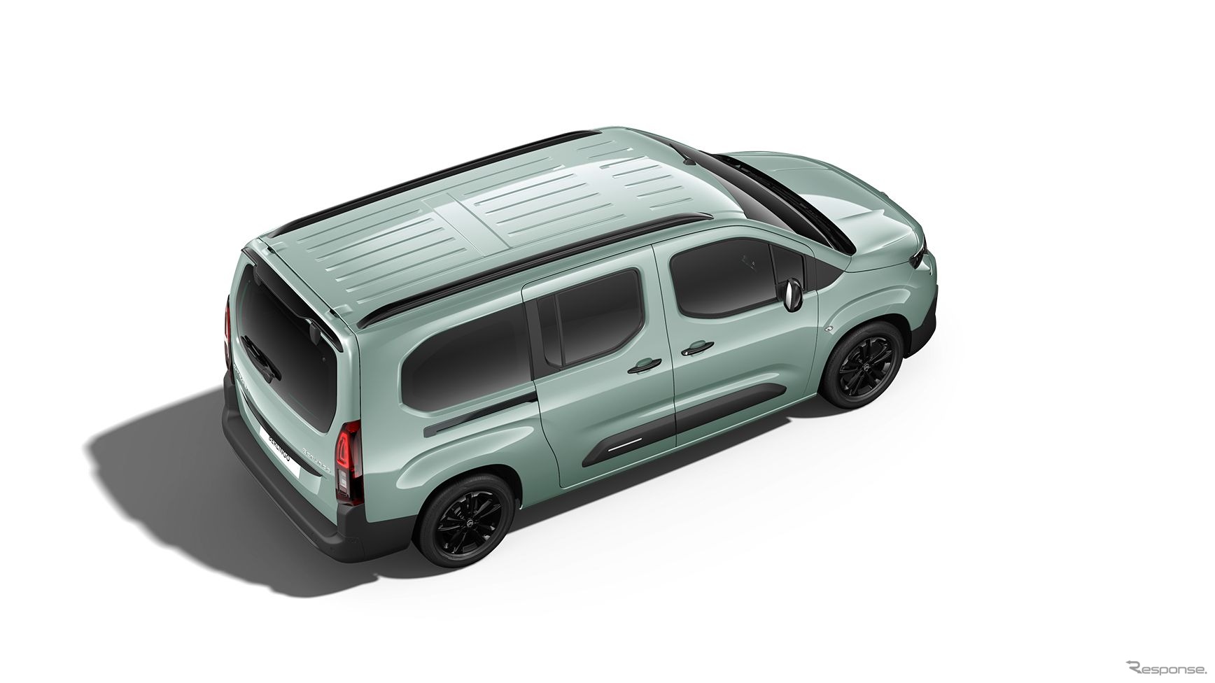 シトロエン・ベルランゴの特別色「アクア グリーン」（7人乗り）