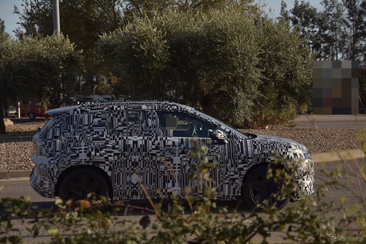 VW ID.クロス 市販型のプロトタイプ