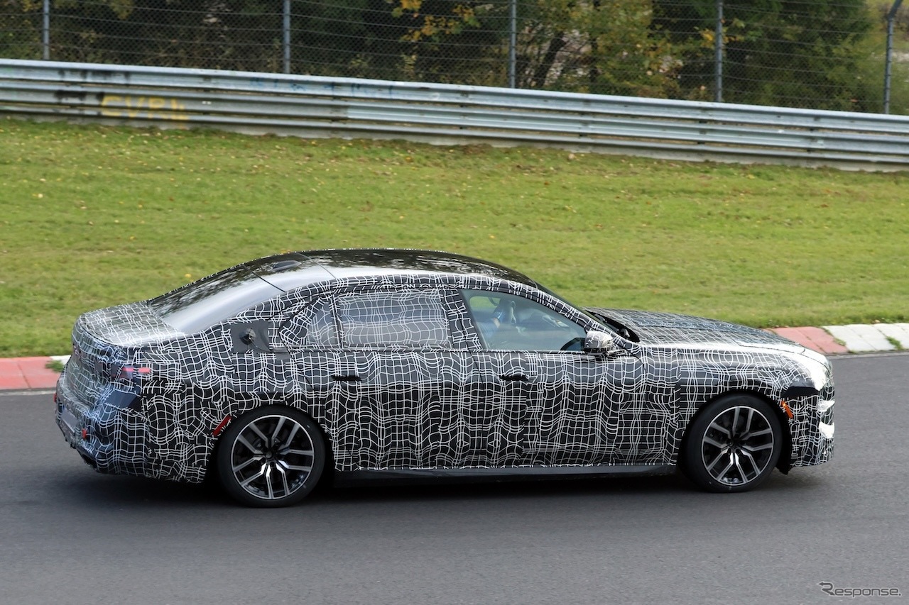 BMW 7シリーズ 改良新型のプロトタイプ