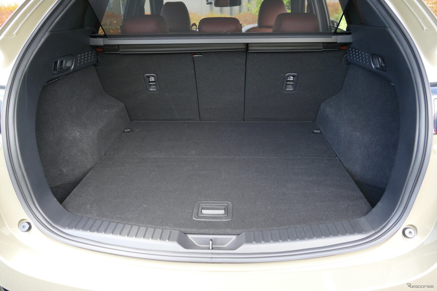 マツダ CX-5 XD Retro Sports Edition