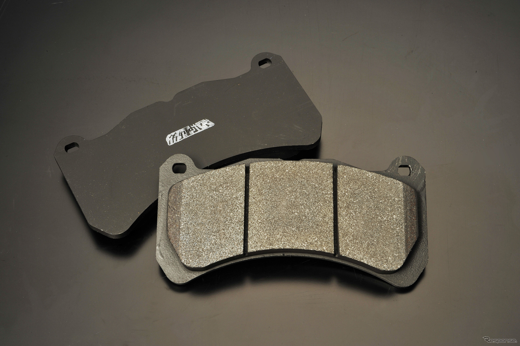 ブレーキパッドの選び方は「高いほど正解」ではない！ 街乗りとサーキットで最適解が変わる理由～カスタムHOW TO～