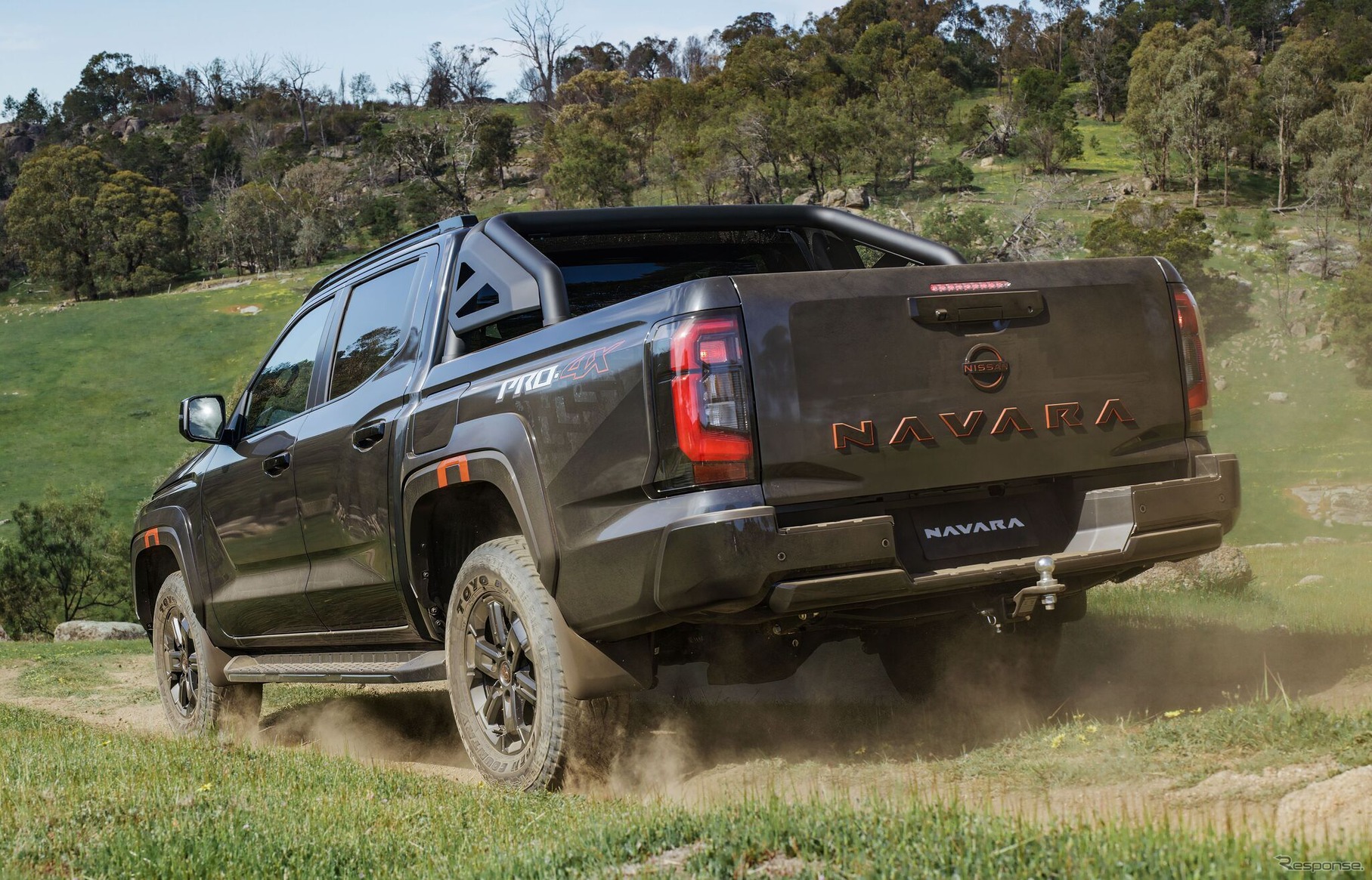 日産 ナバラ 新型