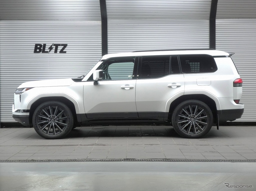 ブリッツ DAMPER ZZ-R　レクサス・GX550装着例（基準車高：フロント 24mmダウン / リア 39mmダウン）