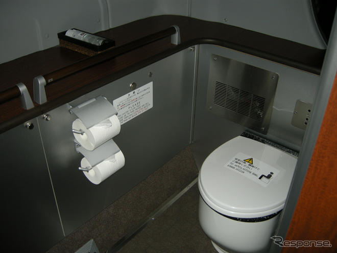 旅行博09…若い女性に人気の高速バス