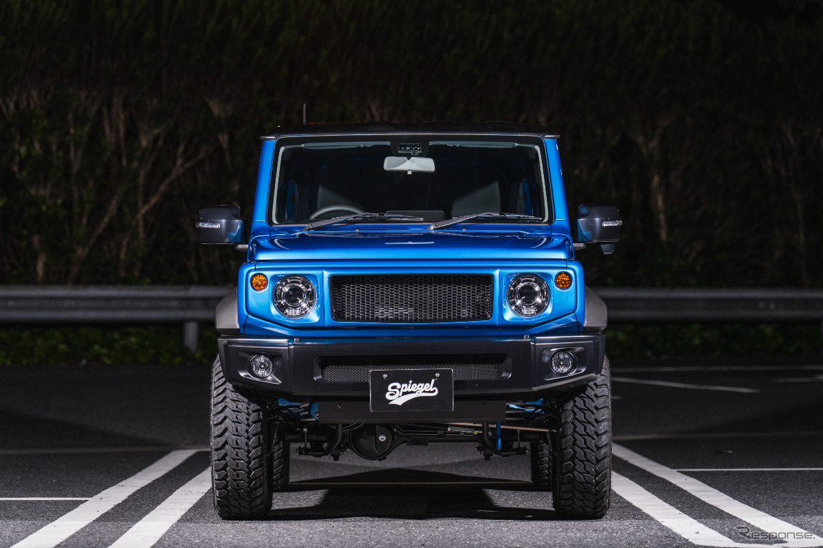 Spiegel. Racing スポーツバンパー フロント（シボ黒・塗装済み仕様）装着例