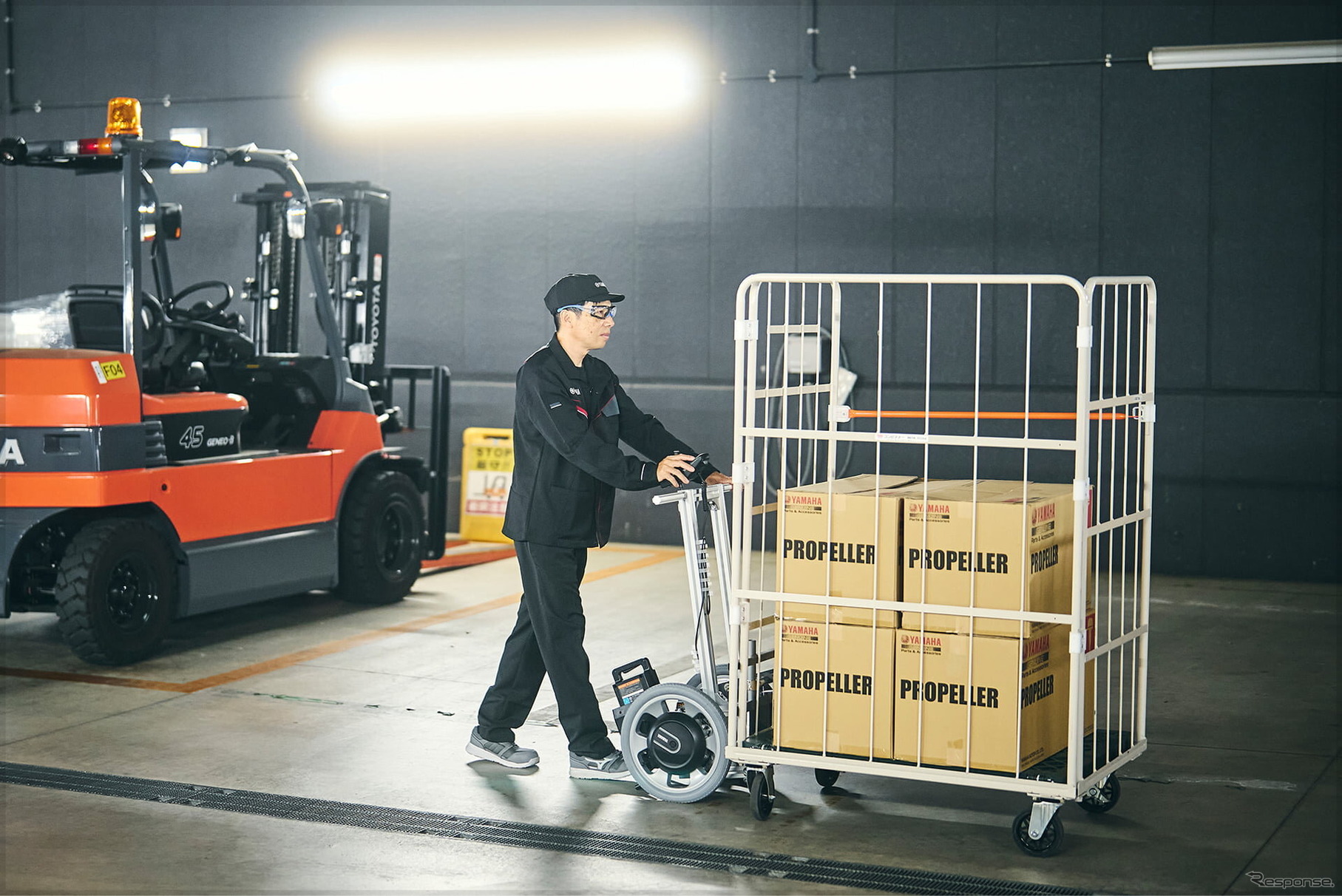 使用環境等に合わせて、「押す搬送」と「引っ張る搬送」を1台でこなせることも特長