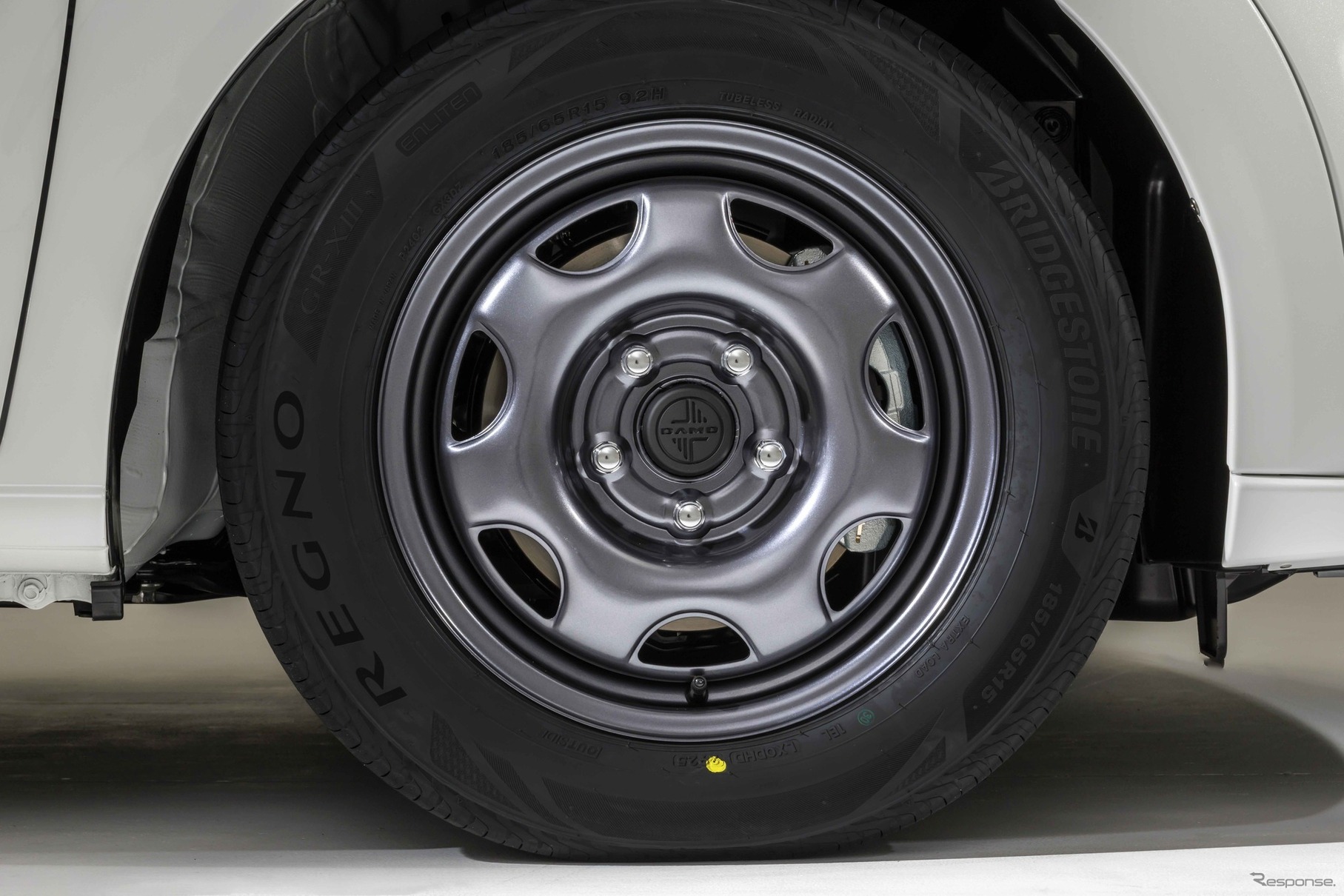 DAMDフリード・アイソレーター for AIR