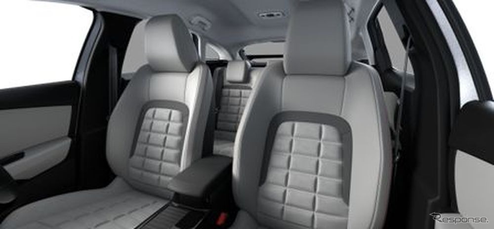 シトロエン C4 MAX HYBRID