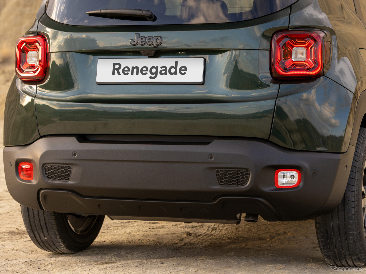 ジープ・レネゲードの「ノース スター エディション」