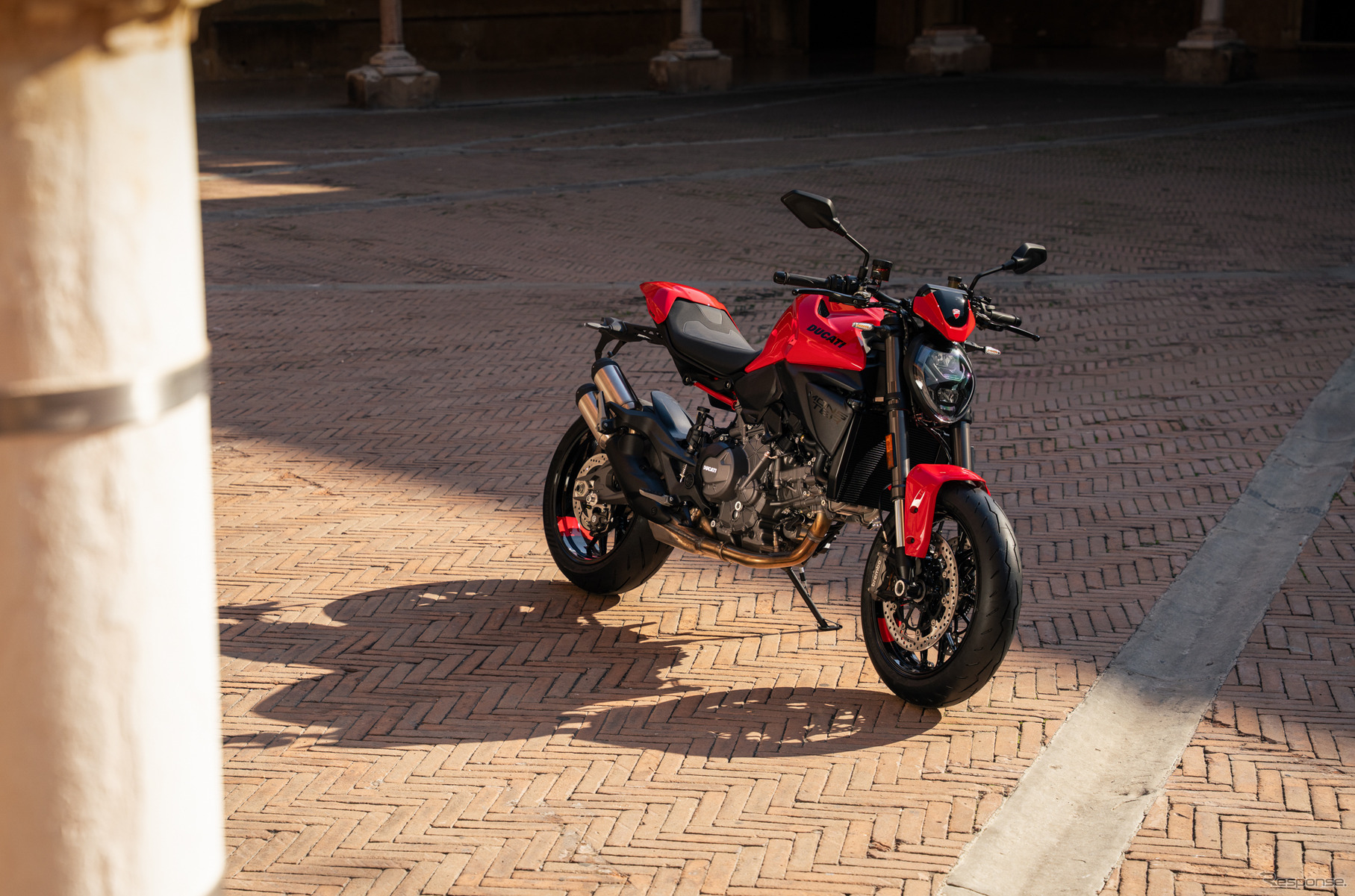 ドゥカティ モンスタープラス 新型