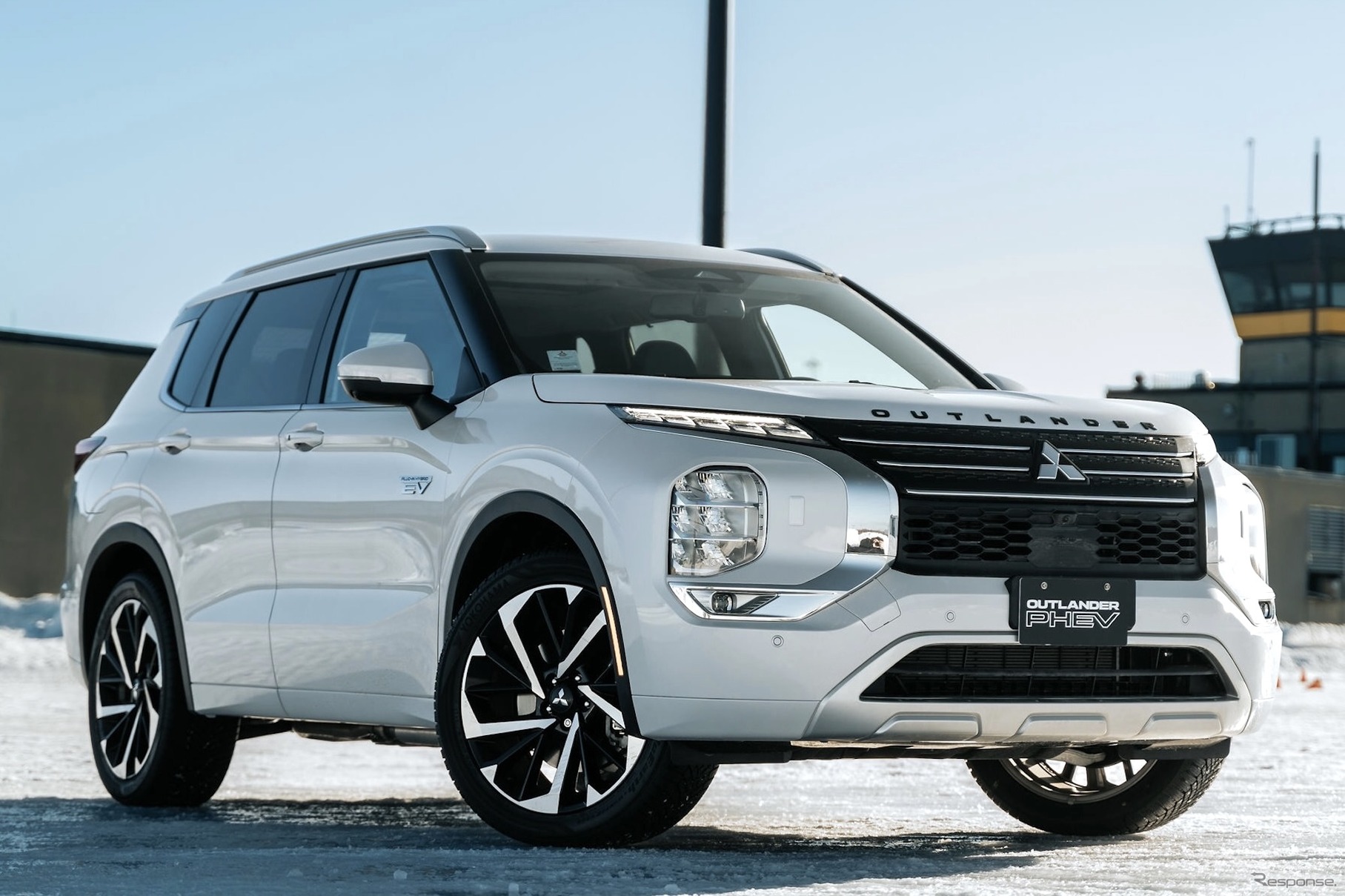 三菱 アウトランダーPHEV（北米仕様）