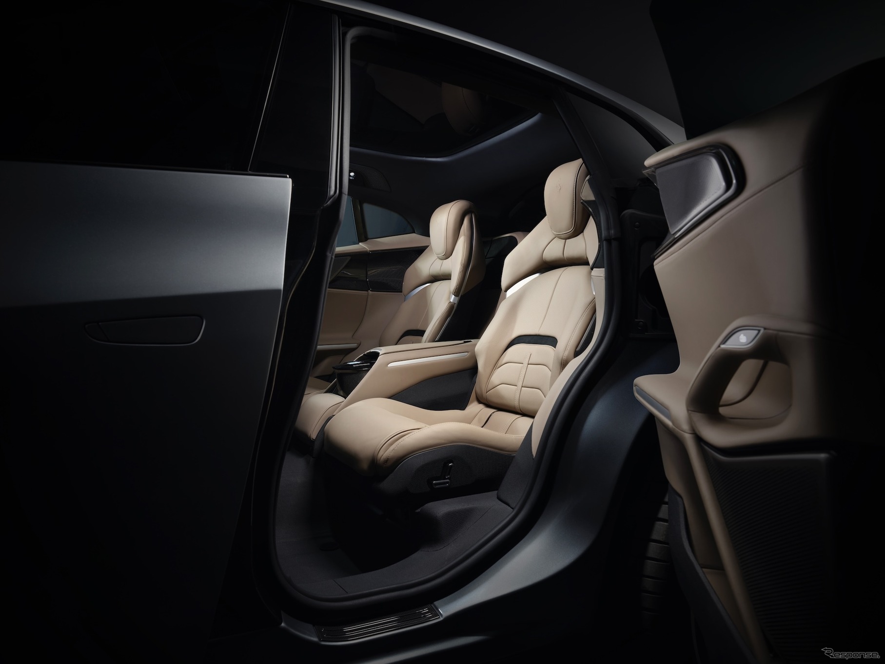 フェラーリ プロサングエ