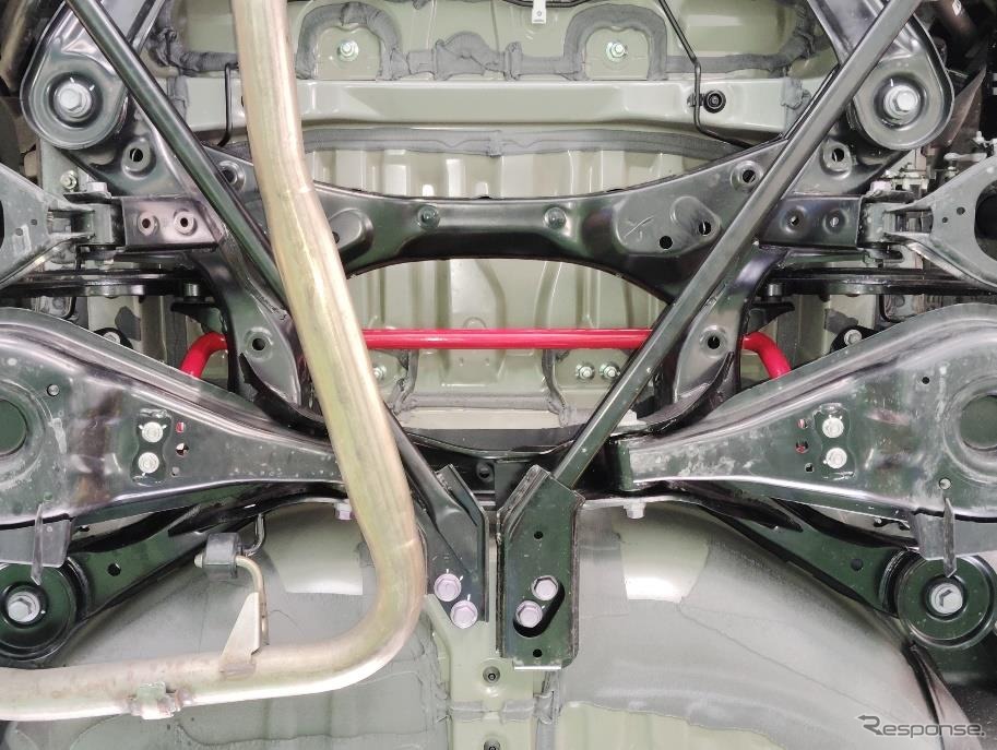 トヨタ・アルファード リア用装着例