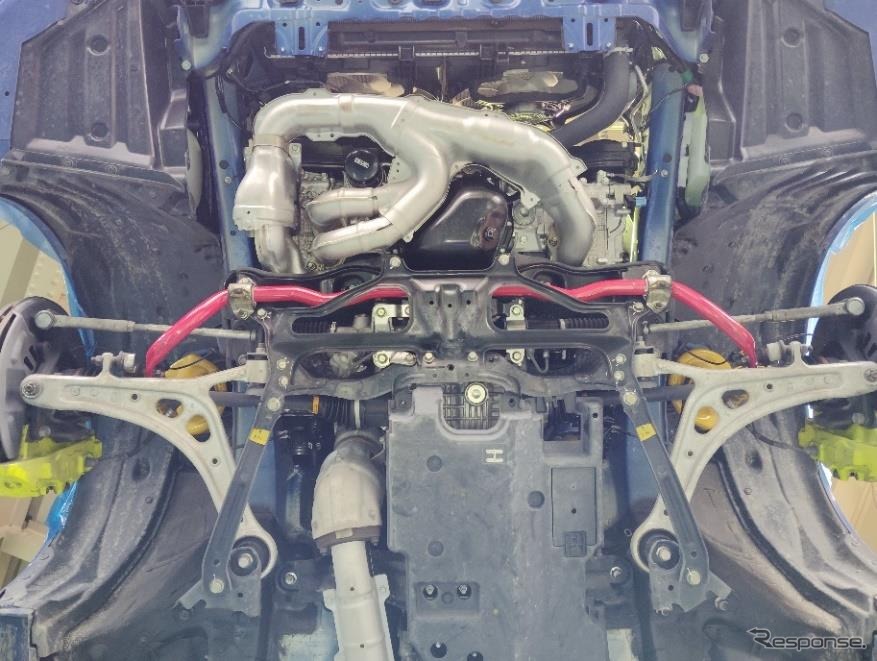 スバル・WRX STI フロント用装着例