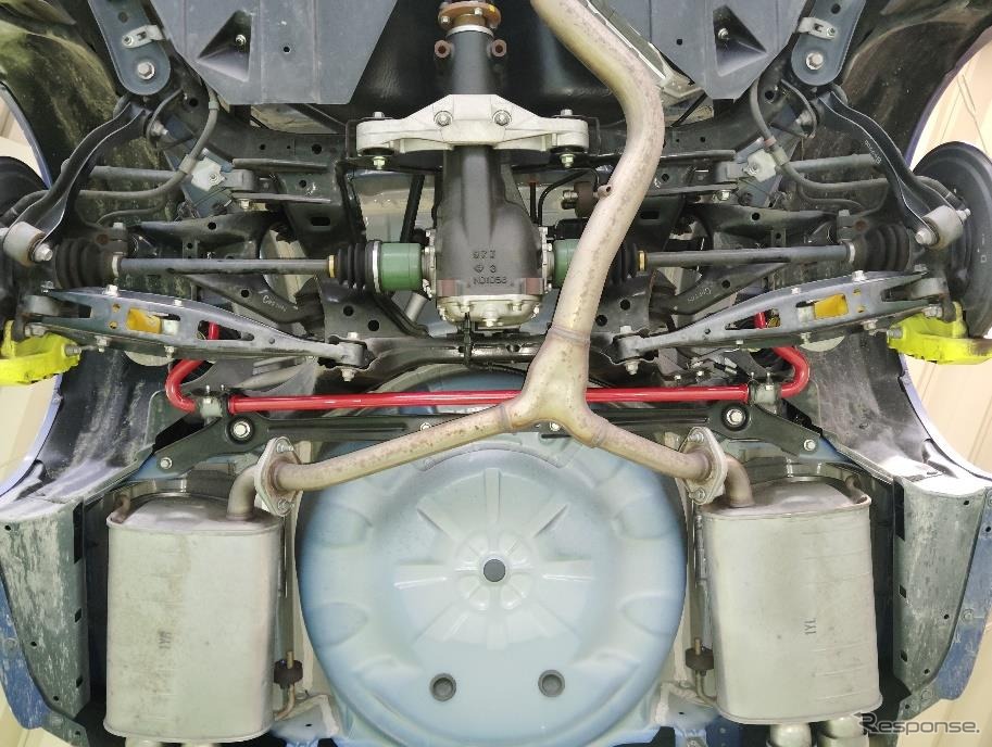 スバル・WRX STI リア用装着例