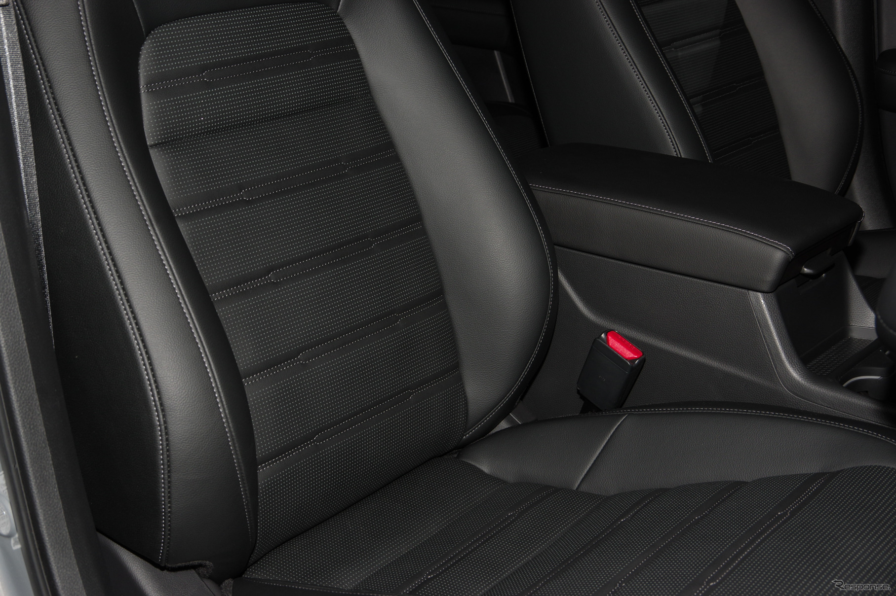 ホンダ CR-V e:HEV RS ブラックエディション