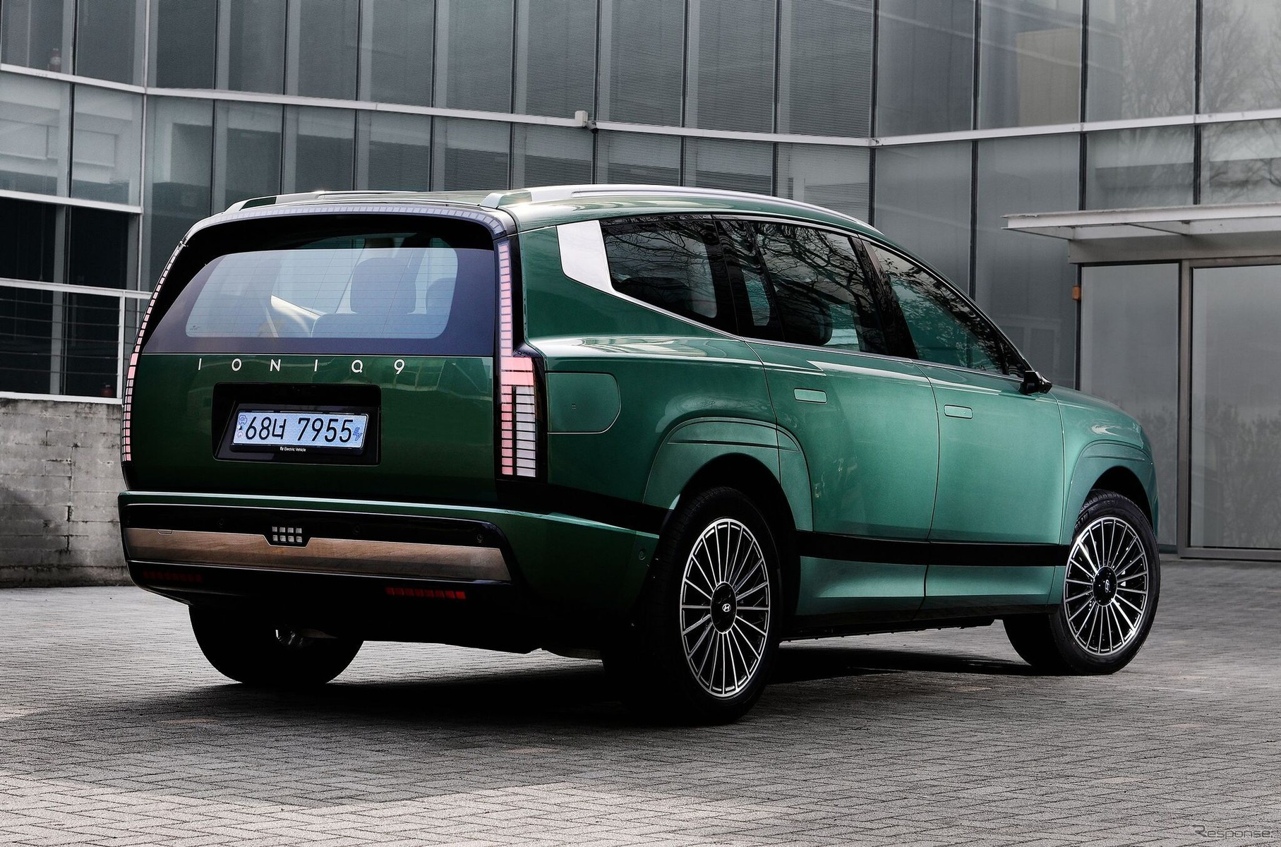 ヒョンデ『アイオニック9』